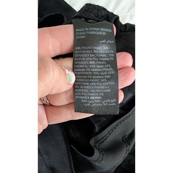 White House Black Market The Skinny Patterned Pants - Picture 8 of 9